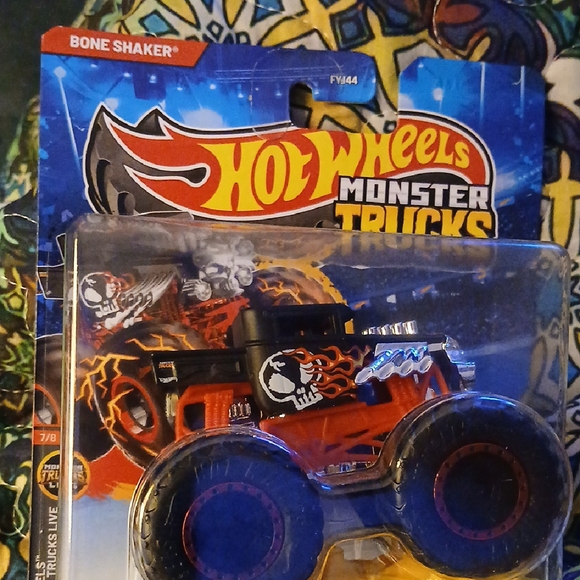 Hot Wheels Monster Trucks | Toys | Bone Shaker 64 Hot Wheels Monster ...
